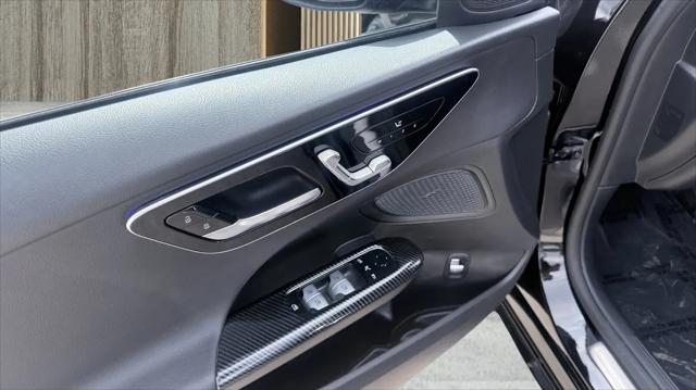 2025 Mercedes-Benz C-CLASS C 300 C 300
