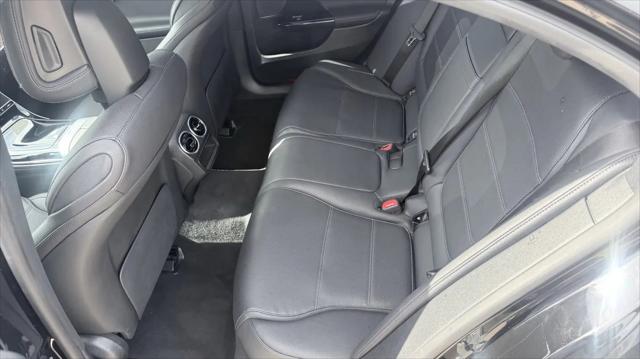2025 Mercedes-Benz C-CLASS C 300 C 300