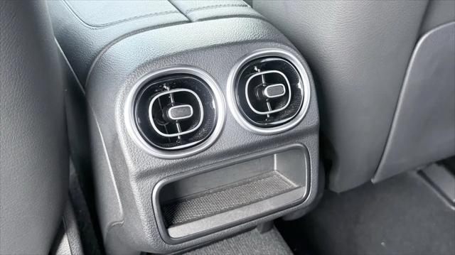 2025 Mercedes-Benz C-CLASS C 300 C 300