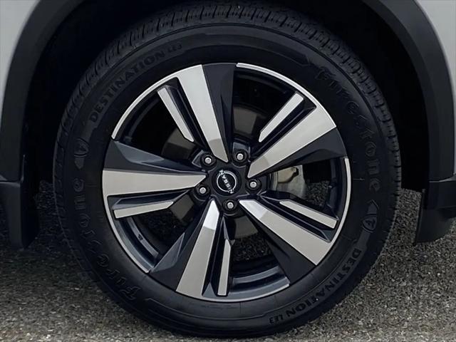 2023 Nissan Rogue SL FWD