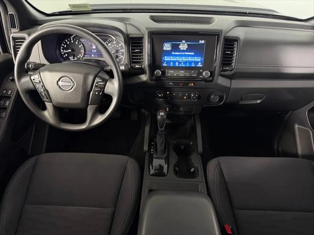 2023 Nissan Frontier Crew Cab SV 4x2