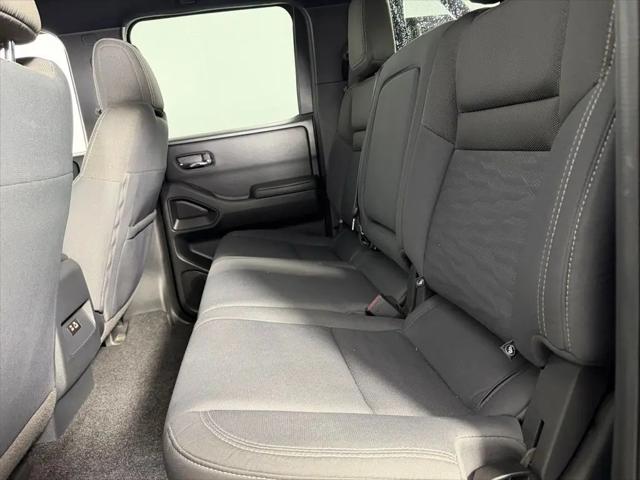 2023 Nissan Frontier Crew Cab SV 4x2
