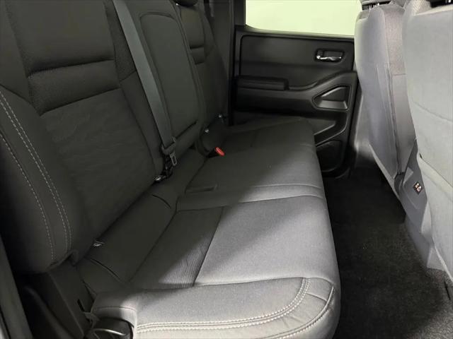 2023 Nissan Frontier Crew Cab SV 4x2