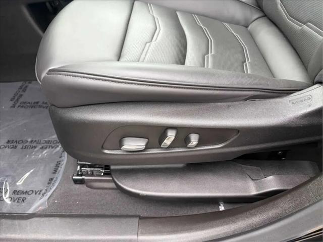 2025 Cadillac XT6 AWD Premium Luxury