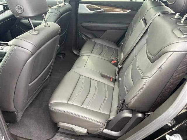 2025 Cadillac XT6 AWD Premium Luxury