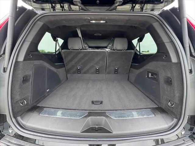2024 Cadillac Escalade ESV 4WD Premium Luxury Platinum