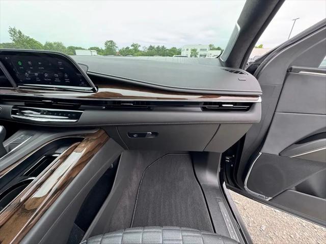 2024 Cadillac Escalade ESV 4WD Premium Luxury Platinum