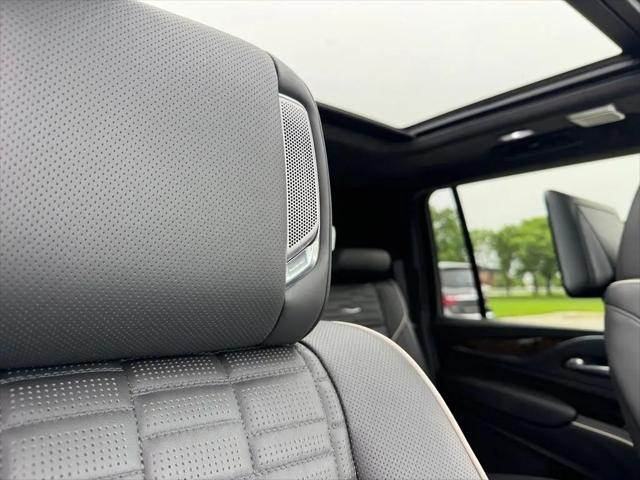 2024 Cadillac Escalade ESV 4WD Premium Luxury Platinum