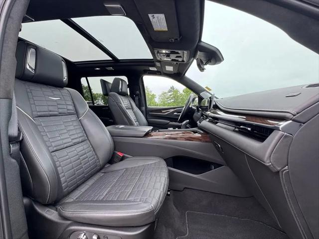 2024 Cadillac Escalade ESV 4WD Premium Luxury Platinum