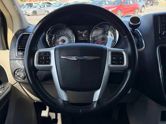 2015 Chrysler Town & Country Touring