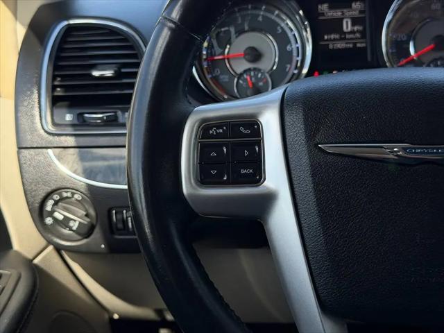 2015 Chrysler Town & Country Touring