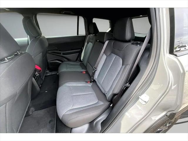 2026 Jeep Cherokee Laredo 4x4