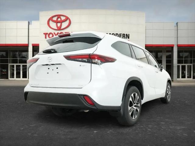 2026 Toyota Highlander Hybrid XLE