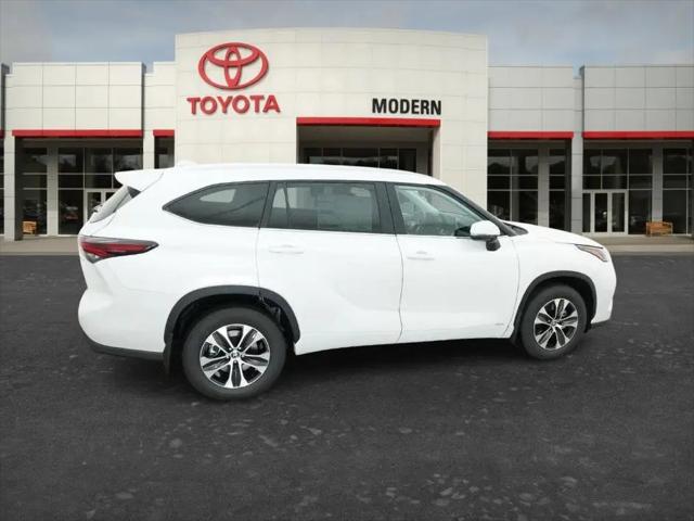 2026 Toyota Highlander Hybrid XLE