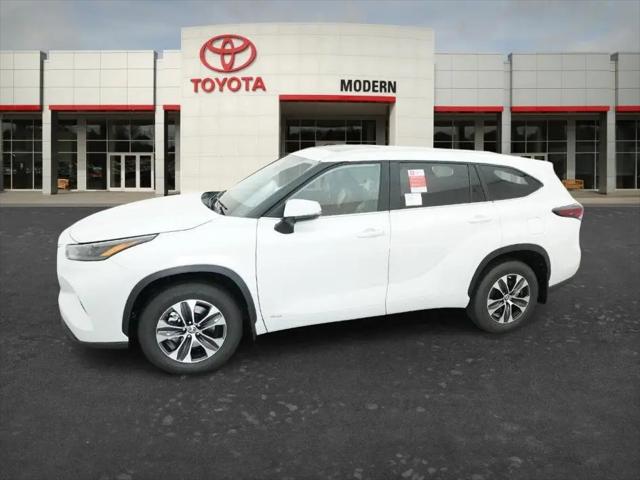 2026 Toyota Highlander Hybrid XLE
