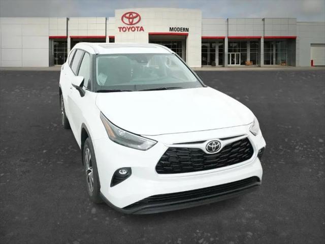 2026 Toyota Highlander Hybrid XLE