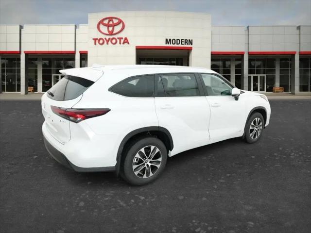 2026 Toyota Highlander Hybrid XLE