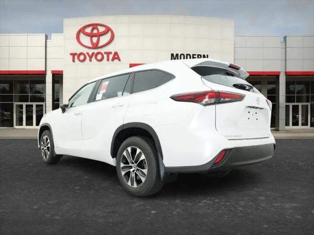 2026 Toyota Highlander Hybrid XLE