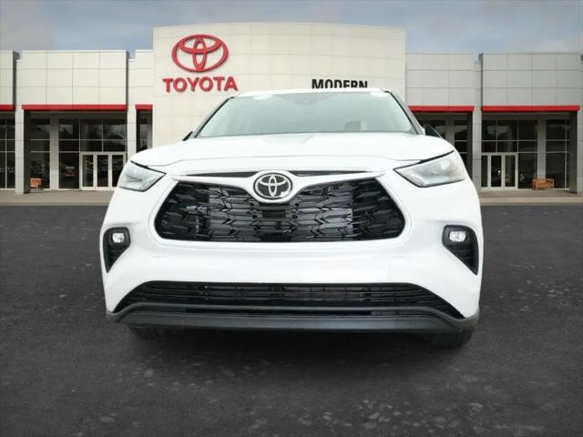 2026 Toyota Highlander Hybrid XLE