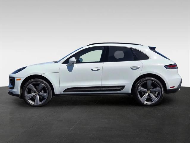 2023 Porsche Macan T