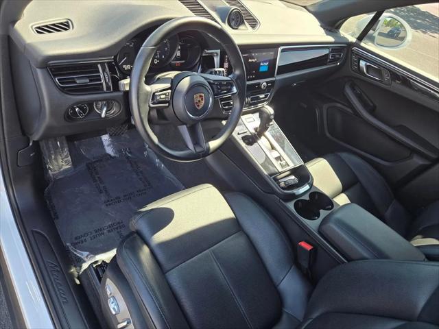 2023 Porsche Macan T