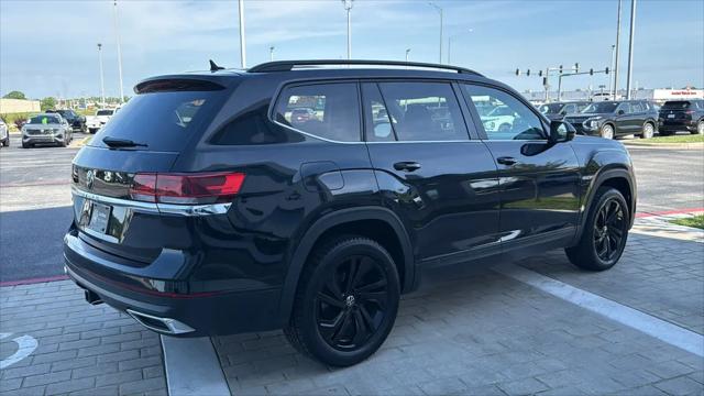 2022 Volkswagen Atlas 3.6L V6 SE w/Technology