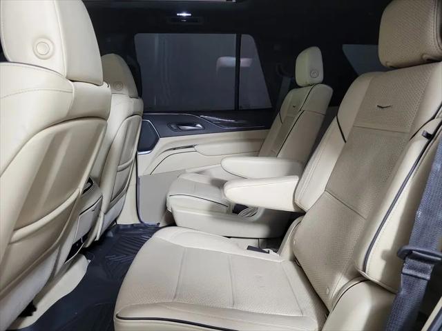 2022 Cadillac Escalade 4WD Premium Luxury