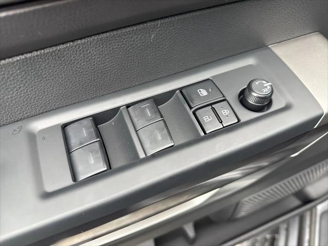 2026 Toyota Tundra SR5 CrewMax 5.5' Bed