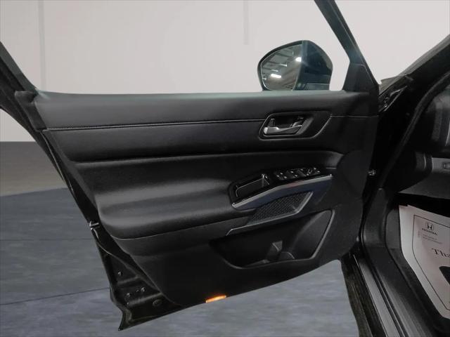 2022 Nissan Pathfinder SL 4WD
