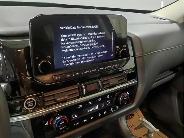 2022 Nissan Pathfinder SL 4WD