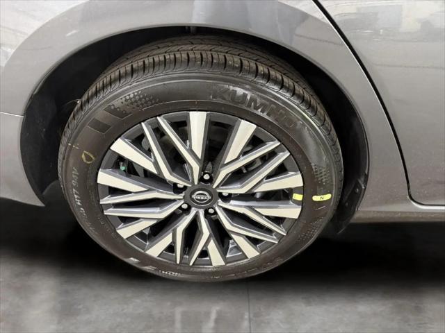 2026 Nissan Altima SV FWD