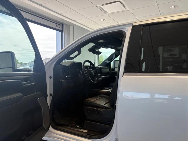 2025 Chevrolet Silverado 2500HD 4WD Crew Cab Standard Bed High Country