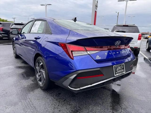 2025 Hyundai Elantra SEL Sport