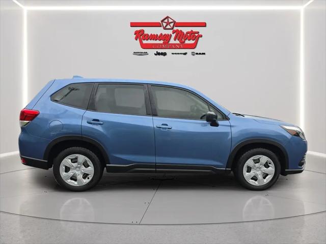 2023 Subaru Forester Base