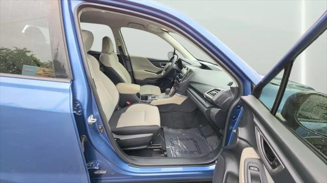2023 Subaru Forester Base