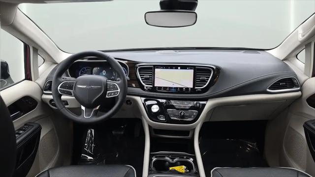 2023 Chrysler Pacifica Hybrid Limited