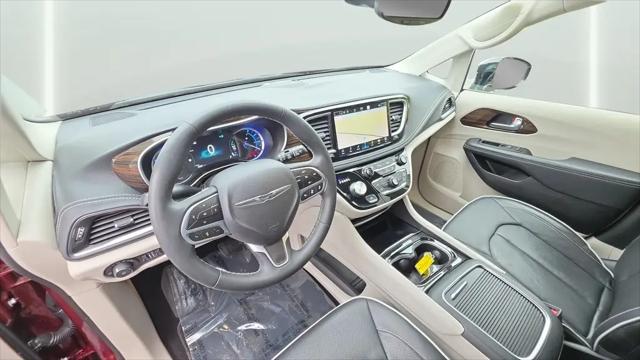 2023 Chrysler Pacifica Hybrid Limited