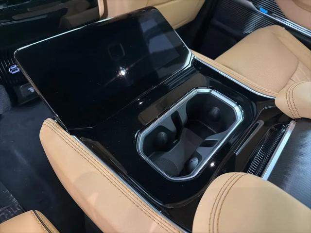 2026 Jeep Grand Wagoneer Summit Reserve 4x4