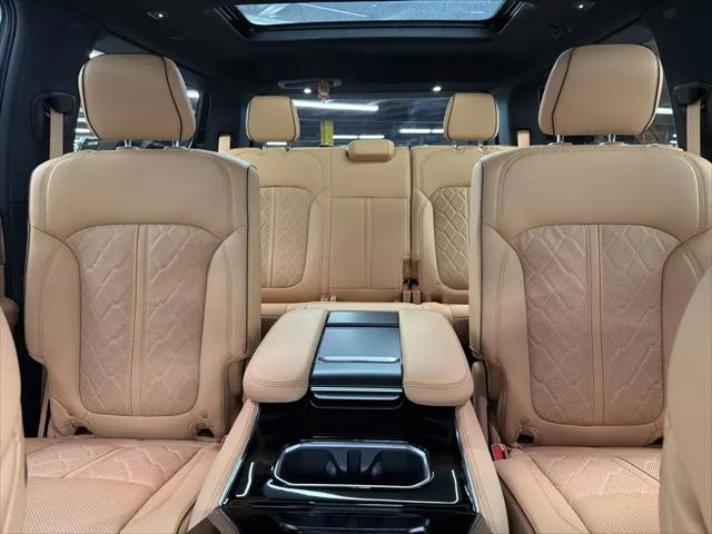 2026 Jeep Grand Wagoneer Summit Reserve 4x4