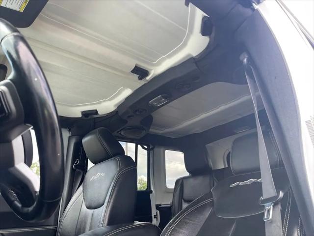 2014 Jeep Wrangler Unlimited Polar Edition