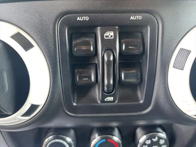 2014 Jeep Wrangler Unlimited Polar Edition