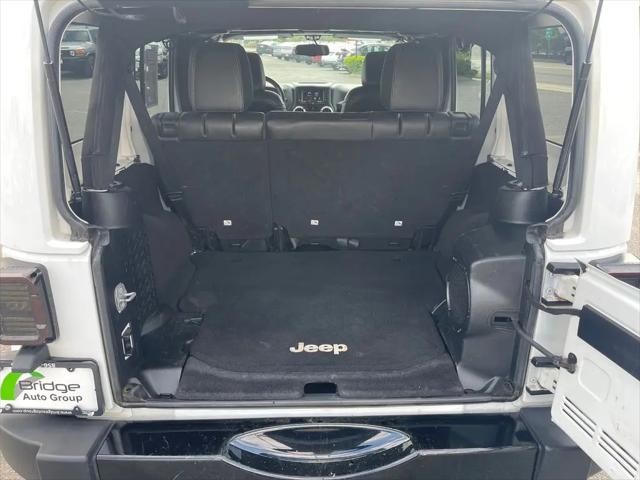 2014 Jeep Wrangler Unlimited Polar Edition