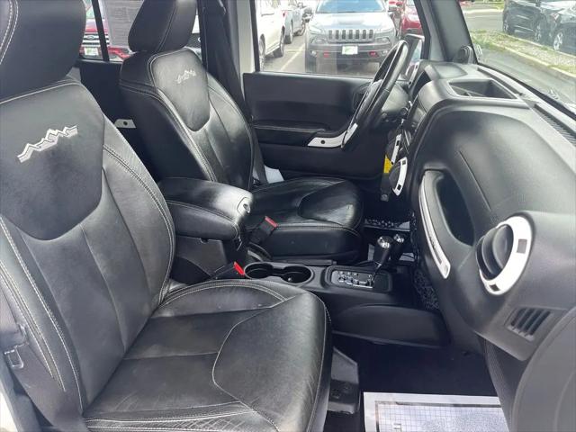 2014 Jeep Wrangler Unlimited Polar Edition