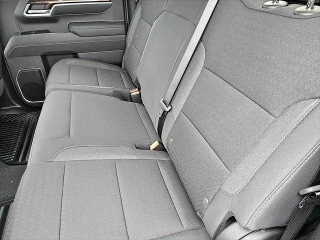 2026 Chevrolet Silverado 1500 4WD Crew Cab Standard Bed LT