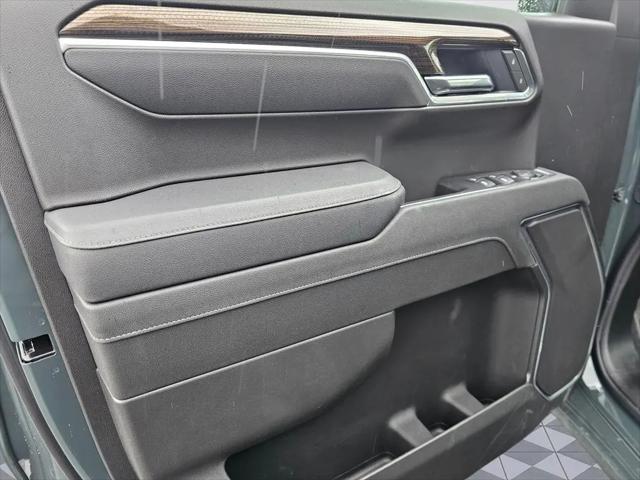 2026 Chevrolet Silverado 1500 4WD Crew Cab Standard Bed LT