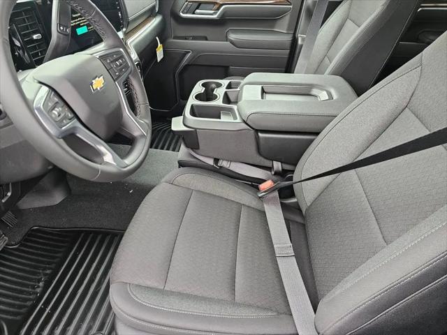 2026 Chevrolet Silverado 1500 4WD Crew Cab Standard Bed LT