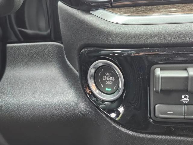 2026 Chevrolet Silverado 1500 4WD Crew Cab Standard Bed LT