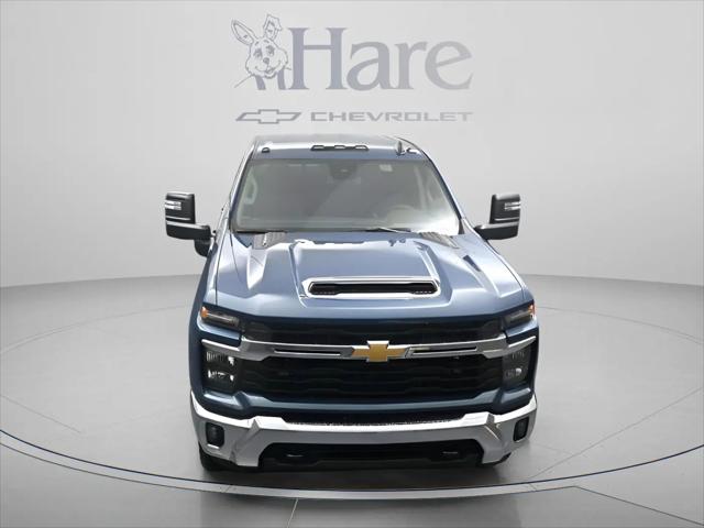 2026 Chevrolet Silverado 2500HD Crew Cab, Standard Bed, LT, 4WD