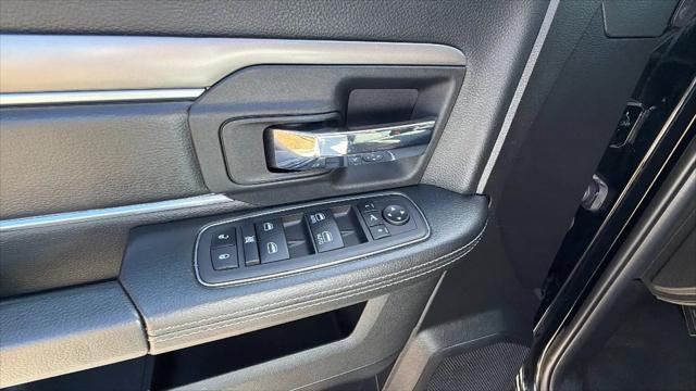 2024 Ram 1500 Classic Warlock Crew Cab 4x4 5'7" Box