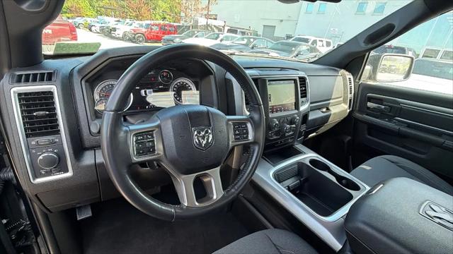 2024 Ram 1500 Classic Warlock Crew Cab 4x4 5'7" Box